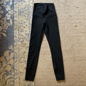 Lululemon high-rise Wunder Under leggings